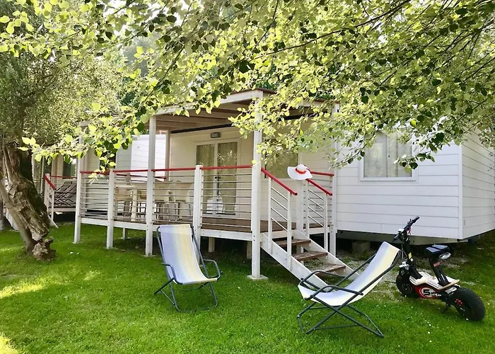 مكان تخييم San Michele Moniga del Garda