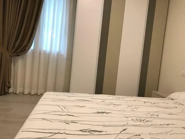 San Michele مكان تخييم Moniga del Garda