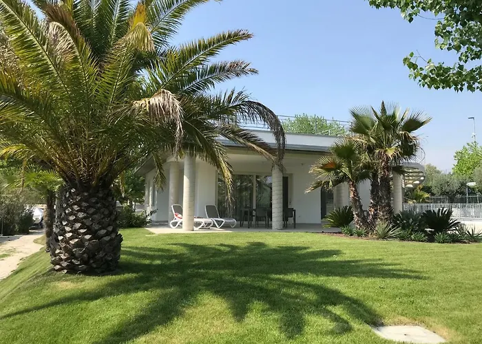 مكان تخييم San Michele
